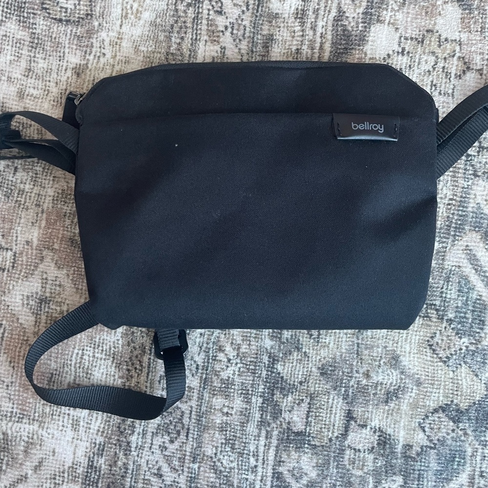 Bellroy crossbody bag